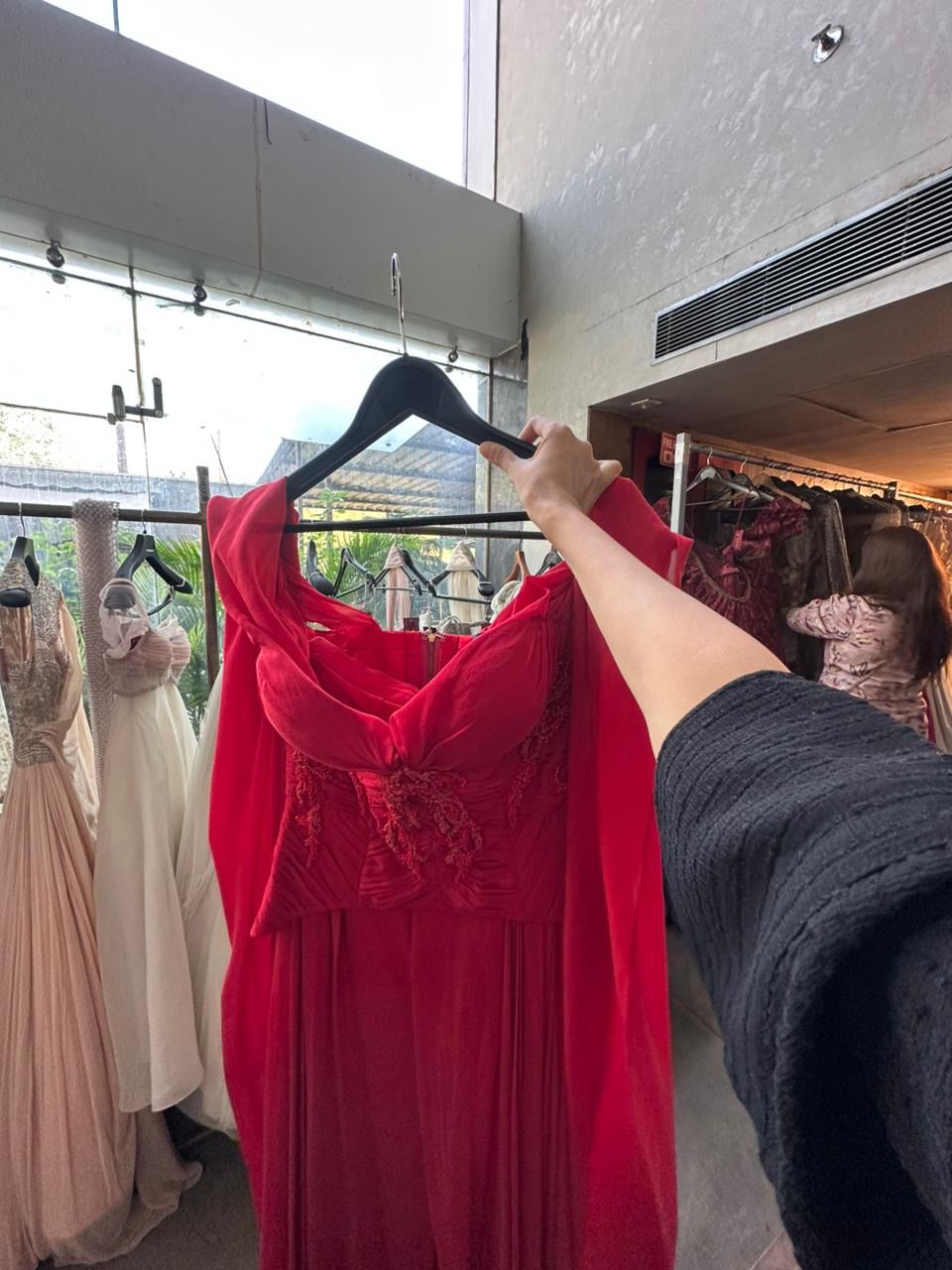 Bridal Styling — The first pull | House of Styling